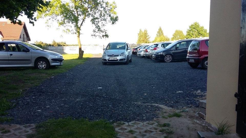 lotnisko katowice parking blisko z transferem na lotnisko AIRPORT